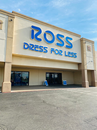 Clothing Store «Ross Dress for Less», reviews and photos, 1001 S Interstate 35 East Service Rd, DeSoto, TX 75115, USA