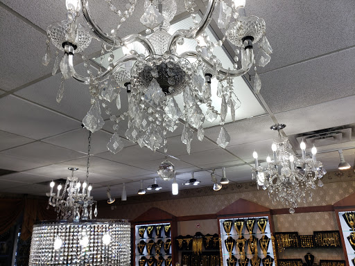 Jewelry Store «Elsayed Jewelers & Gifts», reviews and photos, 6827 Schaefer Rd, Dearborn, MI 48126, USA