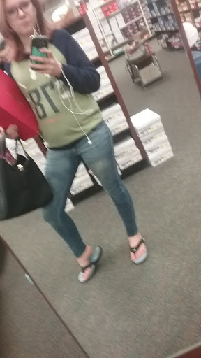 Shoe Store «Shoe Dept.», reviews and photos, 10413 Bennett Rd, Fredonia, NY 14063, USA