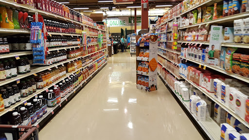 Supermarket «Giant Eagle Supermarket», reviews and photos, 27264 Lorain Rd, North Olmsted, OH 44070, USA