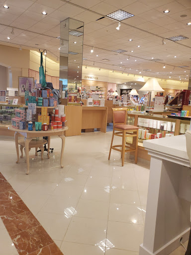 Department Store «Von Maur», reviews and photos, 4000 North Point Cir, Alpharetta, GA 30022, USA