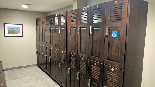 Golf Course «Deerpath Golf Course», reviews and photos, 500 W Deerpath Rd, Lake Forest, IL 60045, USA