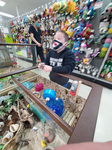 Pet Store «Petland», reviews and photos, 920 Hebron Rd, Heath, OH 43056, USA