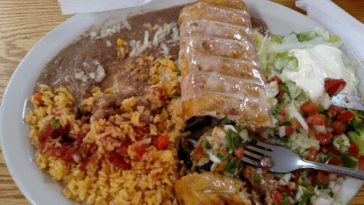 Mexican Restaurant «Restaurant La Chalupita», reviews and photos, 116 Nashville Hwy, Columbia, TN 38401, USA