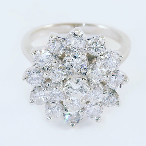 Jewelry Repair Service «6th Avenue Jewelers», reviews and photos, 2060 6th Ave, Vero Beach, FL 32960, USA