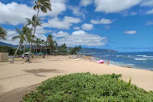Haleʻiwa Aliʻi Beach Park image