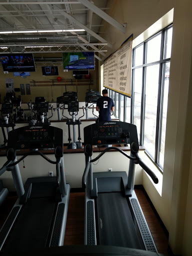 Gym «Choice Fitness», reviews and photos, 18 Boston Rd, Chelmsford, MA 01824, USA