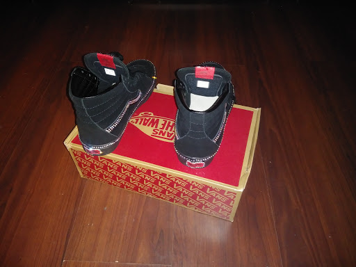 Shoe Store «Journeys», reviews and photos, 42B W 14th St, New York, NY 10011, USA