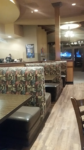 Pizza Restaurant «Round Table Pizza», reviews and photos, 1180 El Camino Ave #116, Corona, CA 92879, USA