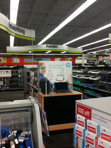 Office Supply Store «Staples», reviews and photos, 7910 Gall Blvd, Zephyrhills, FL 33541, USA