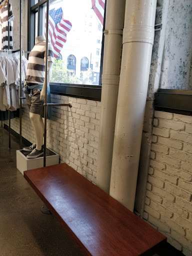 Clothing Store «Old Navy», reviews and photos, 801 Market St, San Francisco, CA 94103, USA