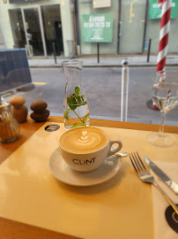 Cappuccino du Restaurant brunch CLINT Sentier à Paris - n°7