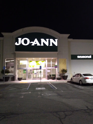 Fabric Store «Jo-Ann Fabrics and Crafts», reviews and photos, 8062 N Blackstone Ave, Fresno, CA 93720, USA