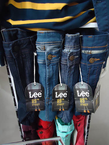 Opiniones de Lagarto Lee Jeans Loja en Loja - Tienda de ropa