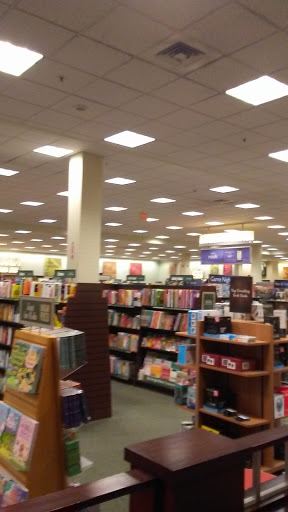 Book Store «Barnes & Noble», reviews and photos, 614 S Meadow St, Ithaca, NY 14850, USA
