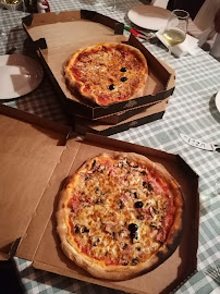 Plats et boissons du Pizzeria Entre Amis - Pizza au Feu de Bois à Habas - n°5