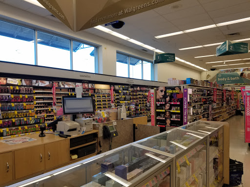 Drug Store «Walgreens», reviews and photos, 1445 W North Ave, Melrose Park, IL 60160, USA
