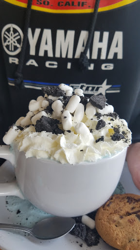 Dessert Shop «Creme and Sugar», reviews and photos, 6312 E Santa Ana Canyon Rd, Anaheim, CA 92807, USA