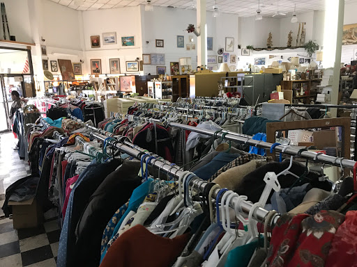 Thrift Store «Sun Rise Thrift Store», reviews and photos, 1880 S Havana St, Aurora, CO 80012, USA