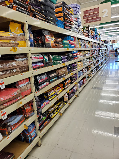 Pet Supply Store «Pet Supplies Plus», reviews and photos, 4024 Elkhart Rd #27, Goshen, IN 46526, USA