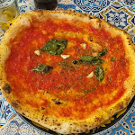 Photo n°1 de l'avis de e. fait le 09/11/2023 à 13:15 sur le  Pizzeria e Trattoria Sannino à Naples