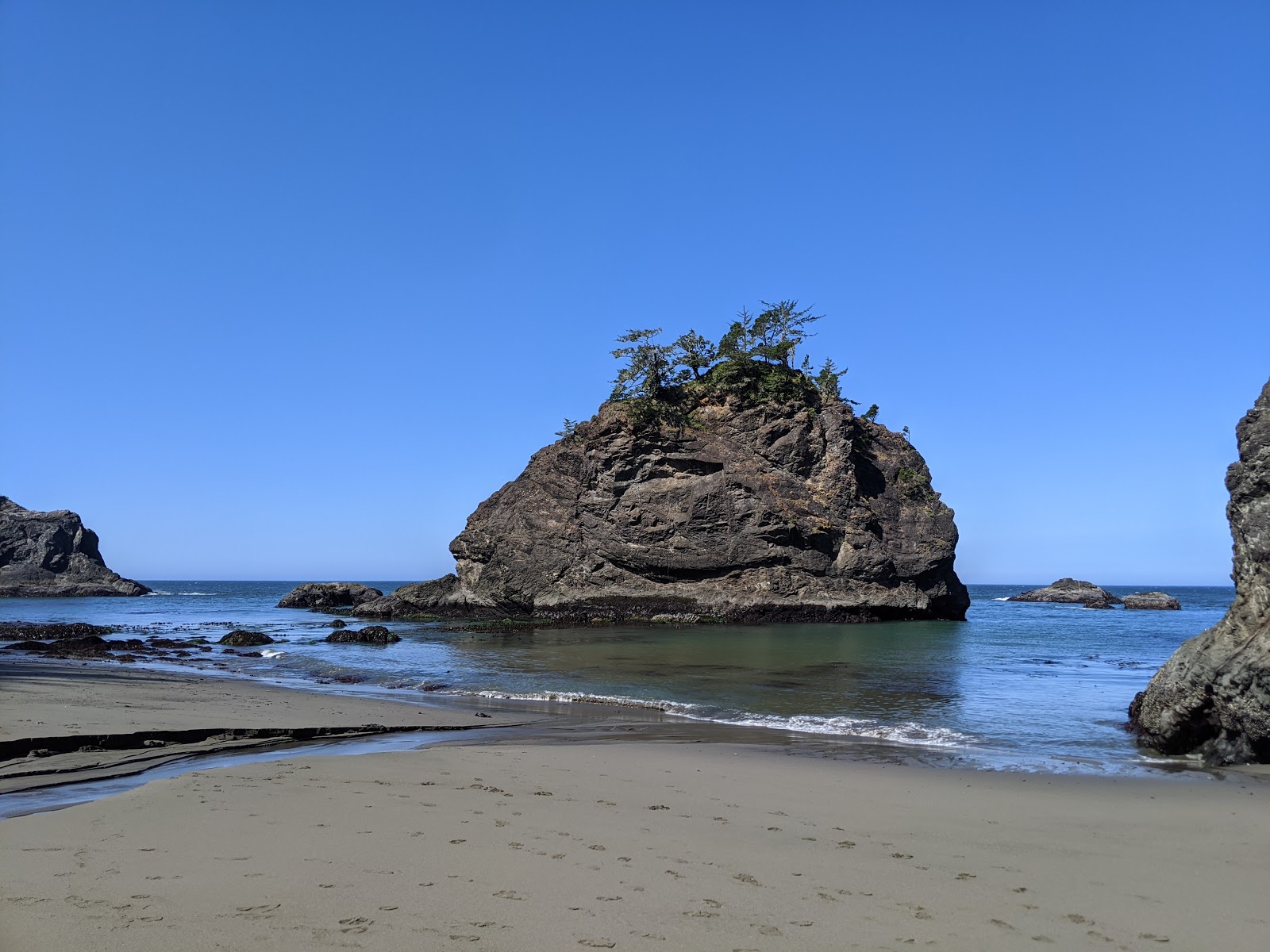 Zdjęcie Secret Beach Oregon z przestronne multi zatoki