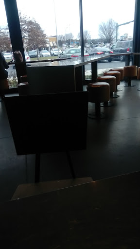 Mexican Restaurant «Chipotle Mexican Grill», reviews and photos, 975 Norland Ave, Chambersburg, PA 17201, USA