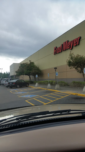 Grocery Store «Fred Meyer», reviews and photos, 801 Auburn Way N, Auburn, WA 98002, USA