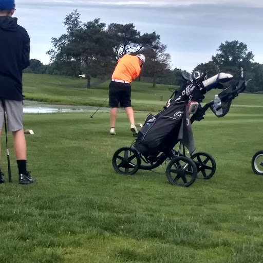 Golf Course «Burning Tree Golf Course», reviews and photos, 4600 Ridgely Tract Rd SE, Newark, OH 43056, USA