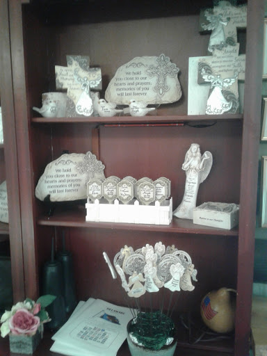 Gift Shop «Washington Memorial Chapel Cabin Shop», reviews and photos, PA-23 #300, Valley Forge, PA 19481, USA