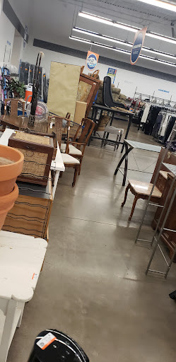 Thrift Store «7th & Bell Goodwill Retail Store & Donation Center», reviews and photos, 17037 N 7th Ave, Phoenix, AZ 85023, USA