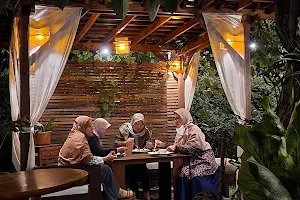 Nalendro Cafe Borobudur image