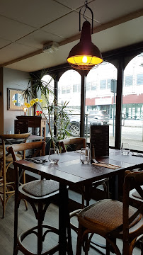 Atmosphère du Restaurant Les Coudes sur la Table à Chantepie - n°9