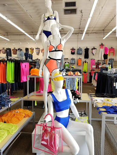 Clothing Store «Viva Fashion», reviews and photos, 5125 S 36th St, Omaha, NE 68107, USA