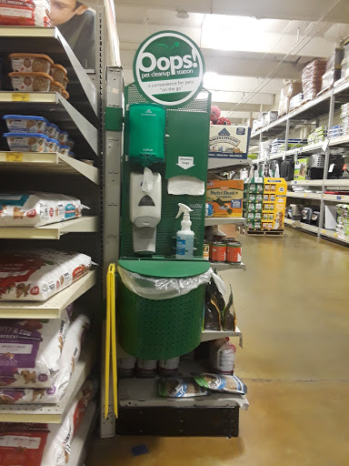 Pet Supply Store «PetSmart», reviews and photos, 2828 Campus Pkwy, Riverside, CA 92507, USA