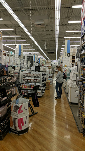 Bed Bath & Beyond image 3