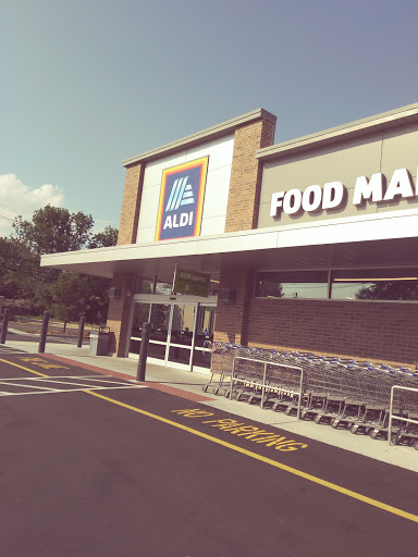 ALDI, 1235 E St Georges Ave, Roselle, NJ 07203, USA, 
