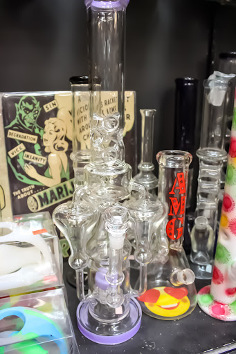 Tobacco Shop «Ace Tobacco Shop», reviews and photos, 2501 Lake Ave, Altadena, CA 91001, USA