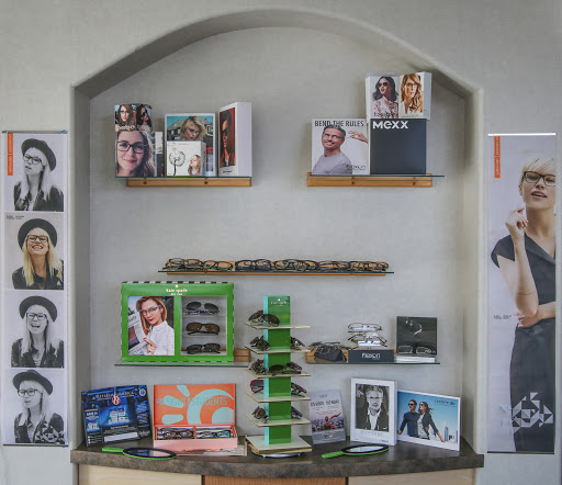 Eye Care Center «Adair Dental & Optometry, Inc.», reviews and photos, 2831 J St, Sacramento, CA 95816, USA