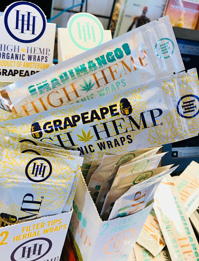 Vaporizer Store «UP IN SMOKE Vapes & Tobacco Shop», reviews and photos, 176 US-202 #114, Ringoes, NJ 08551, USA