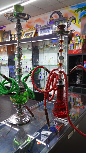 Tobacco Shop «Puff Puff Pass Smoke Shop», reviews and photos, 125 W Sunrise Blvd, Fort Lauderdale, FL 33311, USA