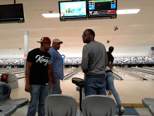 Bowling Alley «Southbound Alley (formerly Cherokee Lanes)», reviews and photos, 1524 S Salisbury Blvd, Salisbury, MD 21801, USA