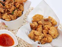 ไก่ทอดนายทร สาขาแปดริ้ว