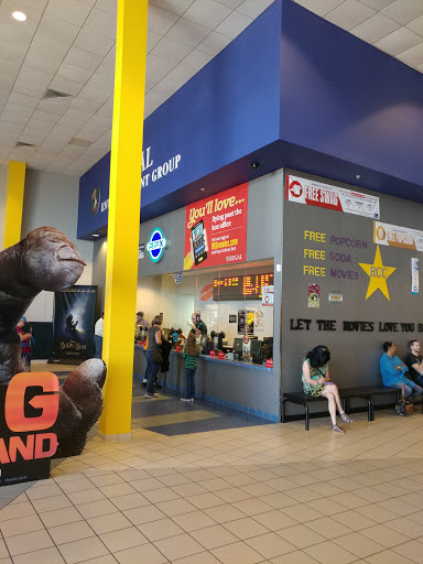 Movie Theater «Regal Cinemas Park Place 16 & RPX», reviews and photos, 7200 US-19, Pinellas Park, FL 33781, USA