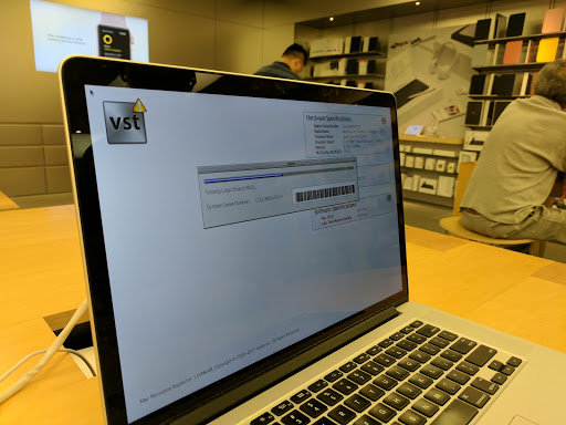 Computer Store «Apple Willow Grove Park», reviews and photos, 2500 W Moreland Rd, Willow Grove, PA 19090, USA