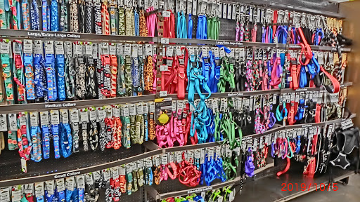 Pet Supply Store «Petco Animal Supplies», reviews and photos, 24413 Crenshaw Blvd #8, Torrance, CA 90505, USA