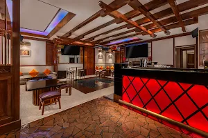 Hibiki Music Lounge, Hyatt Regency Dubai image