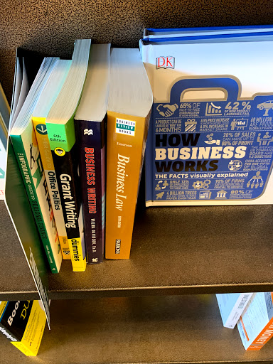 Book Store «Barnes & Noble», reviews and photos, 1091 El Camino Real, Redwood City, CA 94063, USA