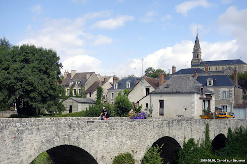 Vieux Pont de Pierres à Candé-sur-Beuvron