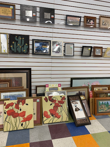 Thrift Store «Goodwill Industries of the Chesapeake, Inc.», reviews and photos, 208 S Bridge St, Elkton, MD 21921, USA